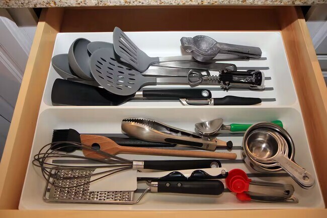 Foto del edificio - 12118 Ramona Ave