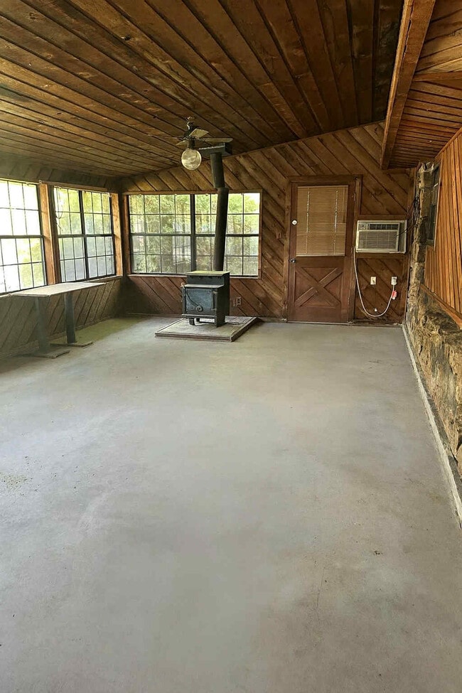 Building Photo - 3301 Bryn Mawr Cir