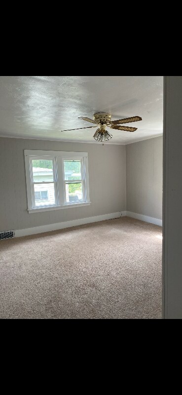 Building Photo - 112 Gamble Ave