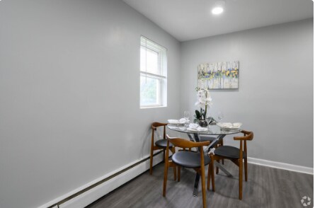 Foto del edificio - 3314 Old Capitol Trail