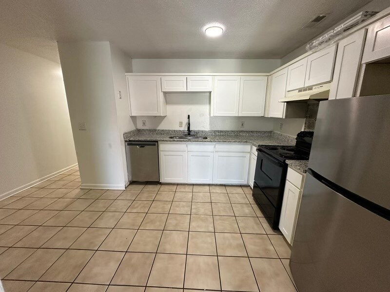 Foto del edificio - 100 Corning St