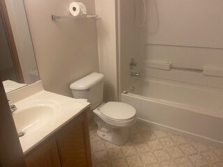 Foto del edificio - Gorgeous 2 Bedroom 1 Bath Condo Located in...