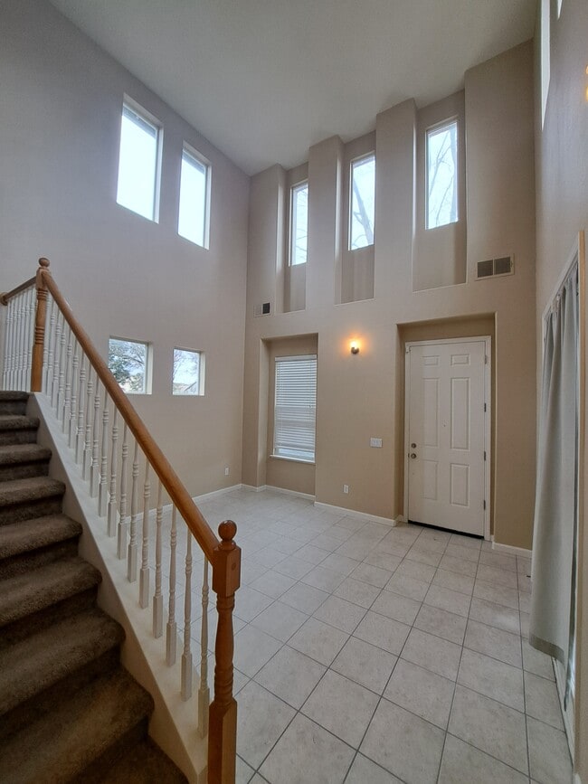 Foto del edificio - 5300 Janero Way