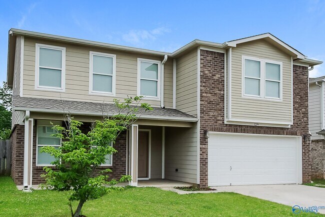 Foto del edificio - 129 Forestbrook Dr