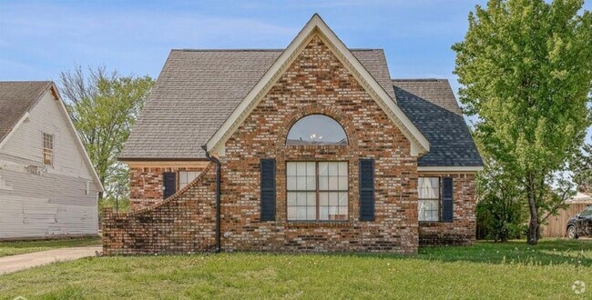 Building Photo - 4517 Jamaica Pl
