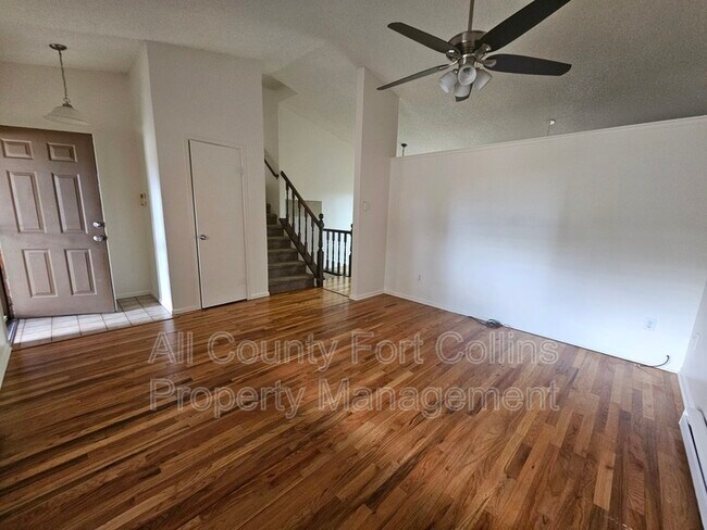 Foto del edificio - 2625 Adobe Dr