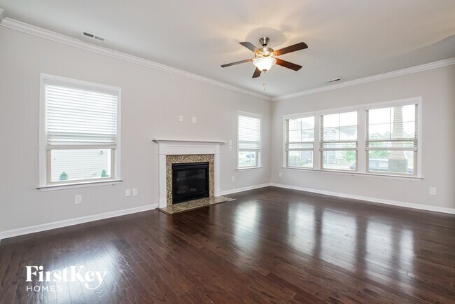 Foto del edificio - 4713 Broad Falls Ln