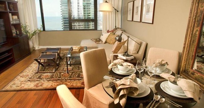 Foto del edificio - 1210 S Michigan Ave