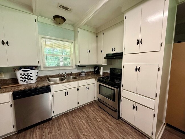 Building Photo - 325 Homewood Ave