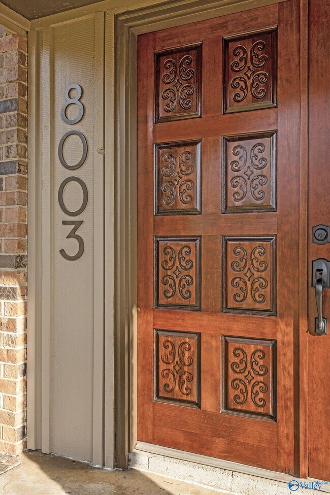 Foto del edificio - 8003 Brookfield Cir SE