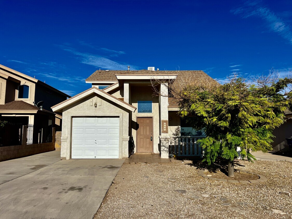 Primary Photo - 4545 Joseph Rodriguez Dr