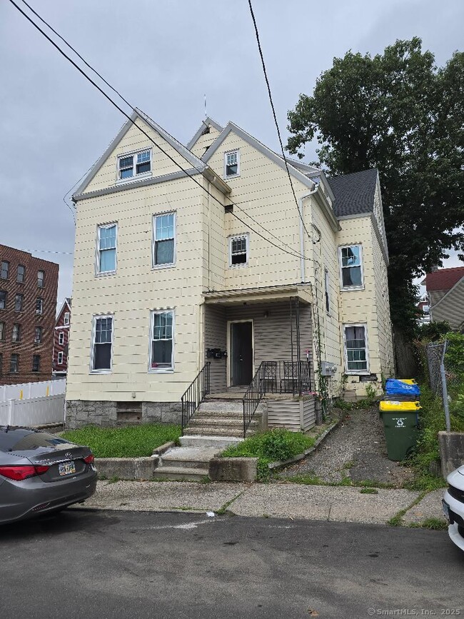 Building Photo - 53 Cooke St