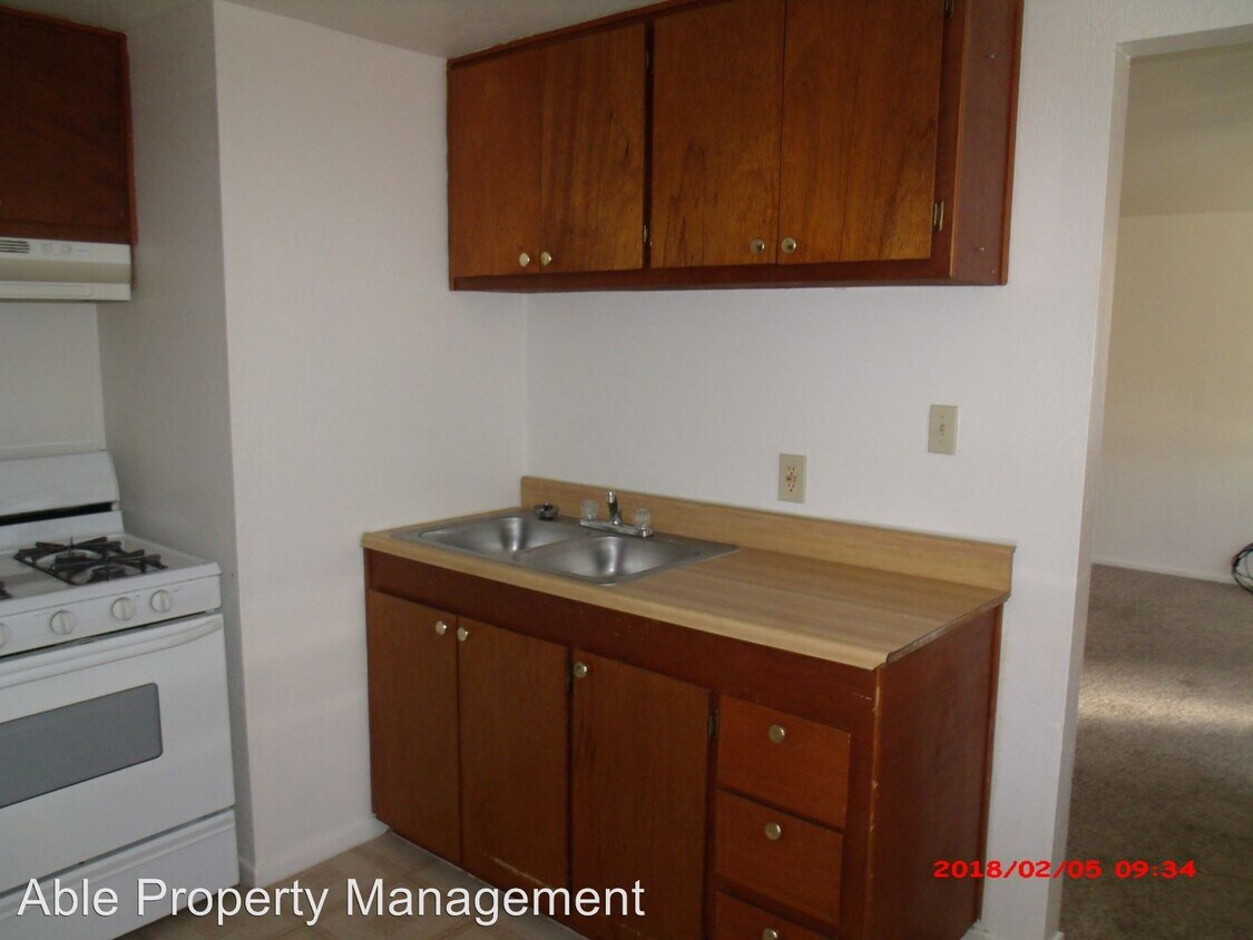 Foto del edificio - 2100 Crestview Ave
