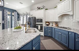 Building Photo - 23626 Sage Villa Dr