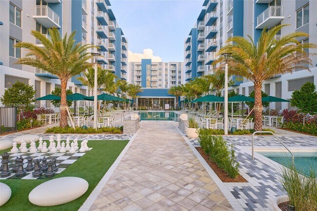 Foto del edificio - 3055 W 16th Ave