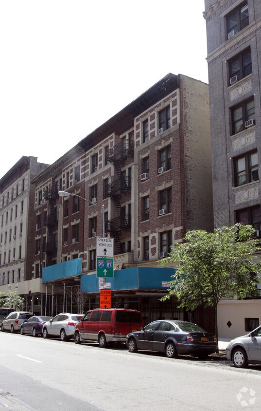608-610 W 178th St - 608 W 178th St