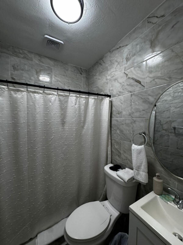 Foto del edificio - 160 NW 60th St