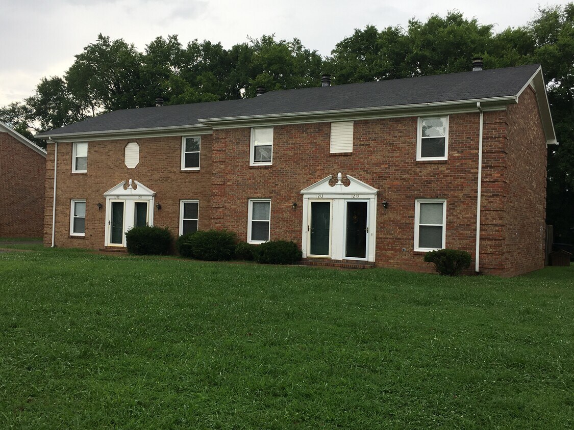 Primary Photo - 1215 Wenlon Drive