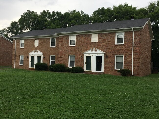 Building Photo - 1215 Wenlon Drive