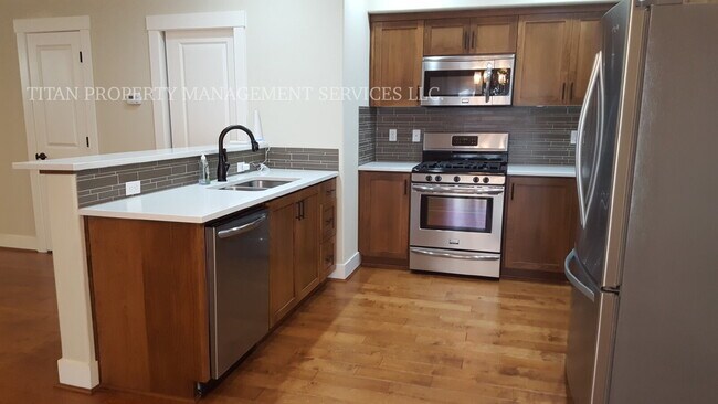 Foto del edificio - Charming 3-Bed Oasis with 2.5 Baths in Wilsonville - Perfectly Spacious at 1,530 Sq Ft!