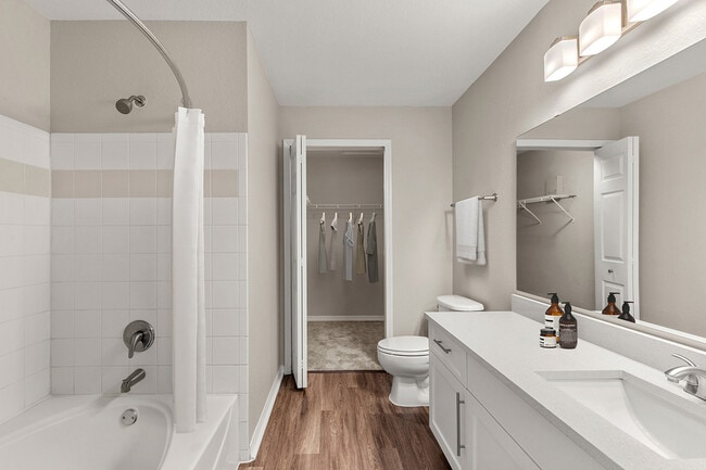 Building Photo - Solace Timacuan