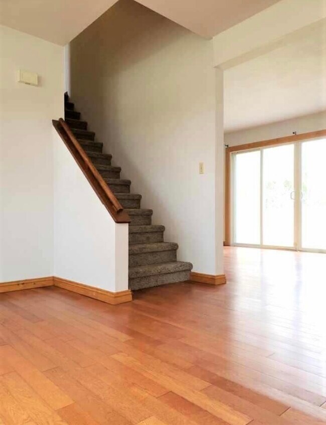 202 Meadowpark Dr, Horicon, WI 53032 Townhome Rentals in Horicon WI