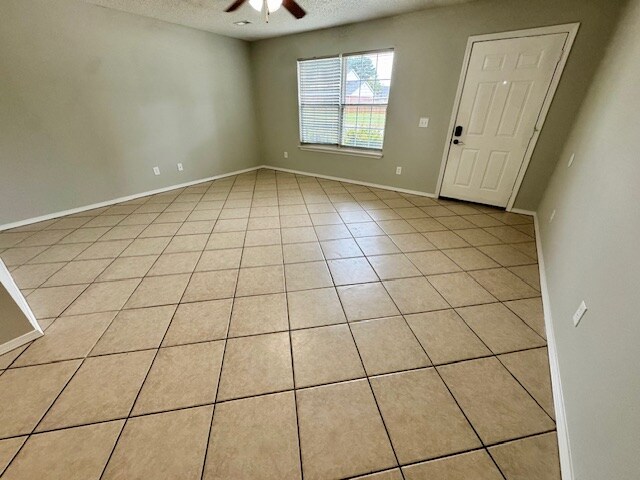 Foto del edificio - 3500 SW Landau Ct