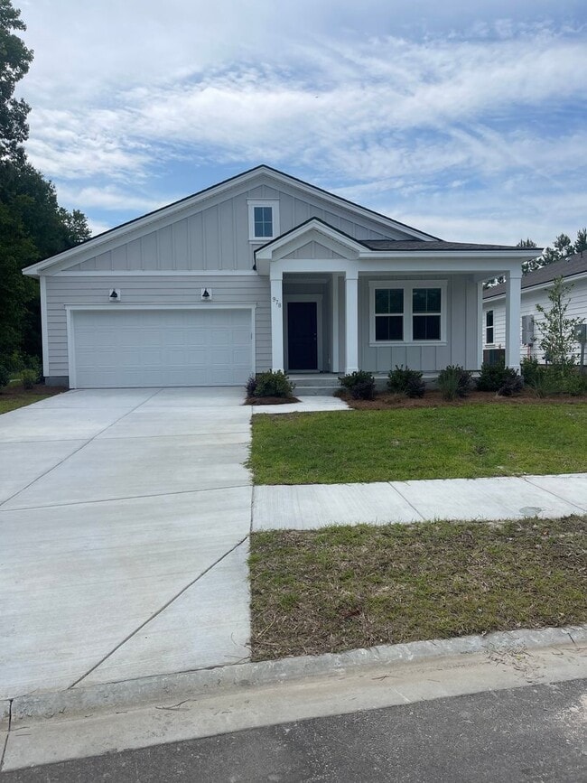 Building Photo - 978 Longleaf Dr