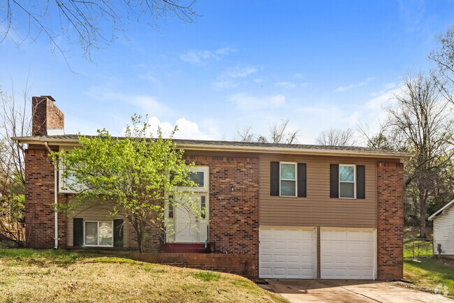 Building Photo - 6950 Jamestown Way Dr