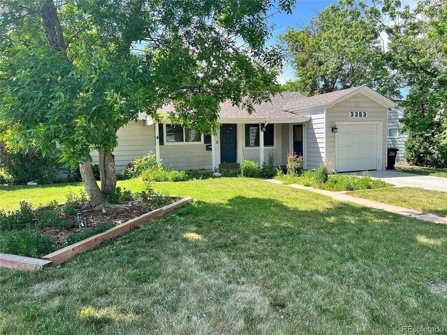 Cozy home right in the heart of the Denver... - Cozy home right in the heart of the Denver...