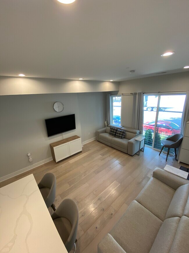 Foto del edificio - 7129 Georgia Ave NW