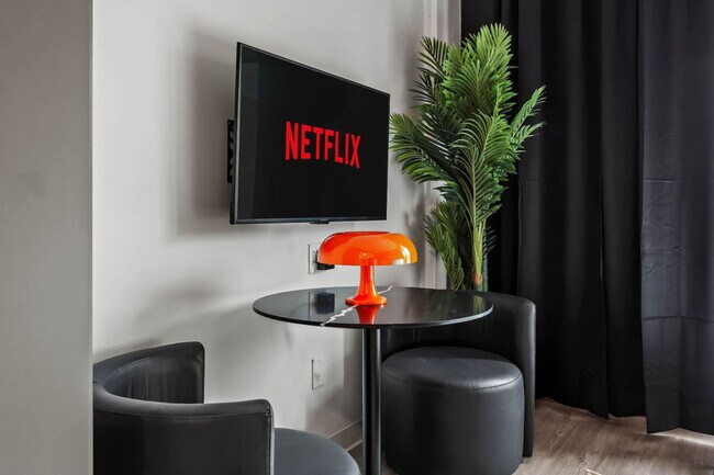 Building Photo - 1704 N 17th St