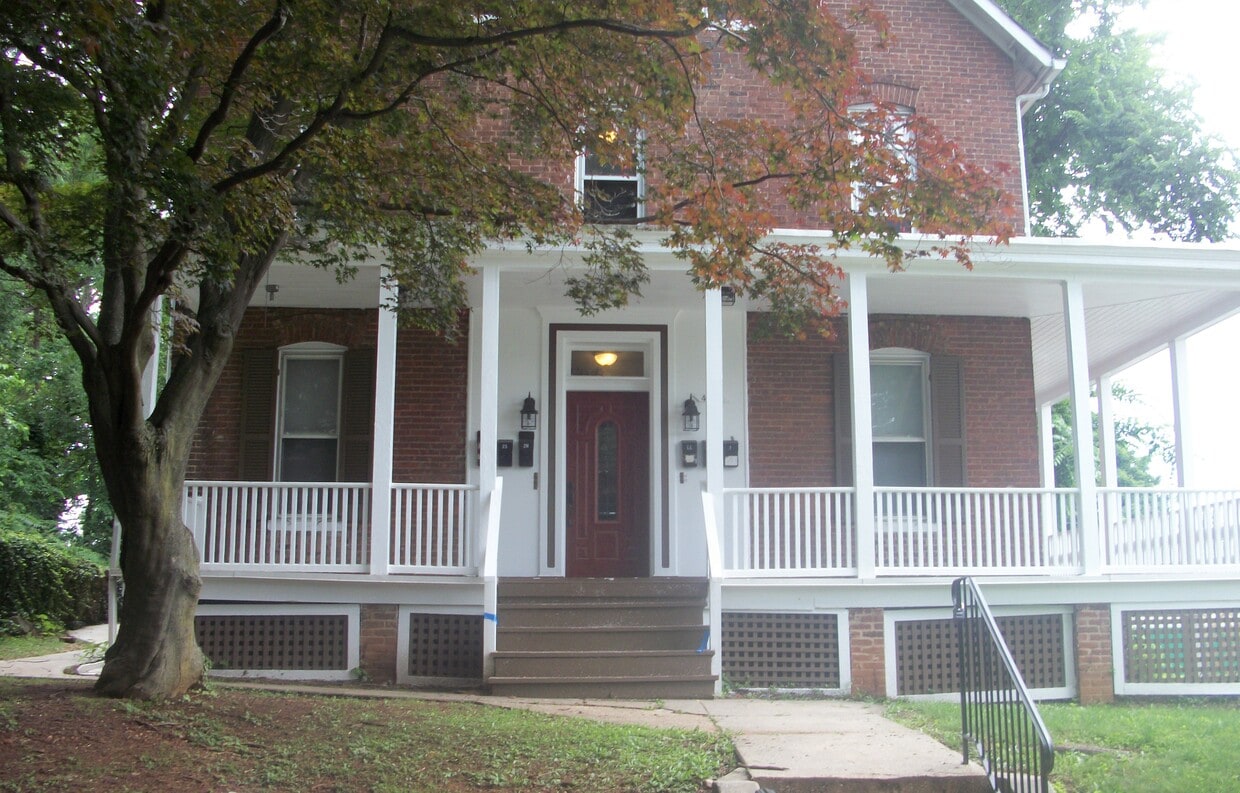 Primary Photo - 4505 Keswick Rd