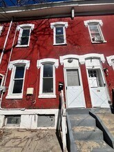 Building Photo - 42 Grant Ave