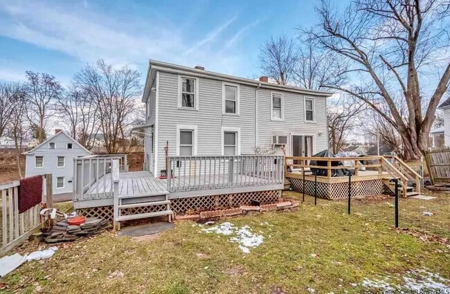 Building Photo - 2 Bedroom Apartment - Midtown Kingston