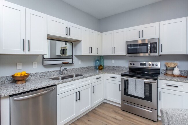 Foto del edificio - West Shire Village