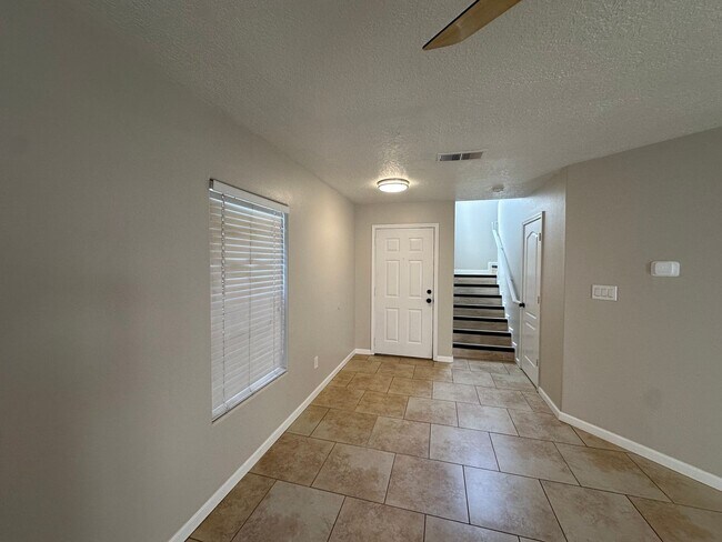 Building Photo - 2139 Altura Verde Ln NE