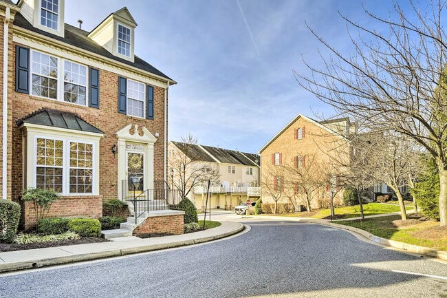 Foto del edificio - 5077 Cameo Terrace