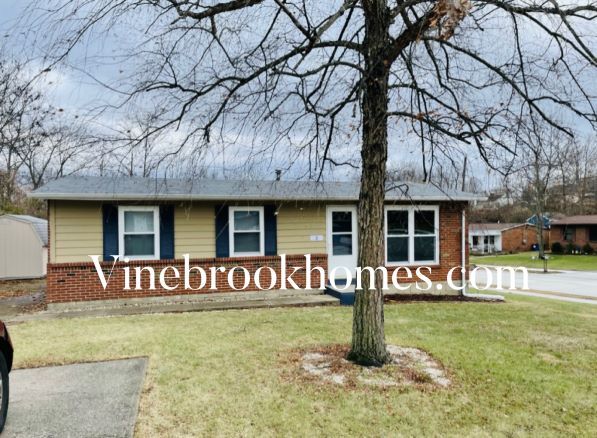 Primary Photo - 2 Kappa Ct