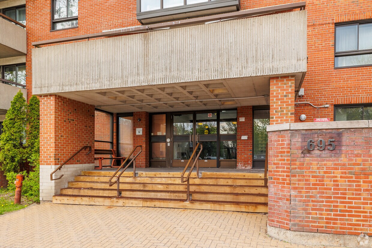 Building Photo - Habitations Beaudet