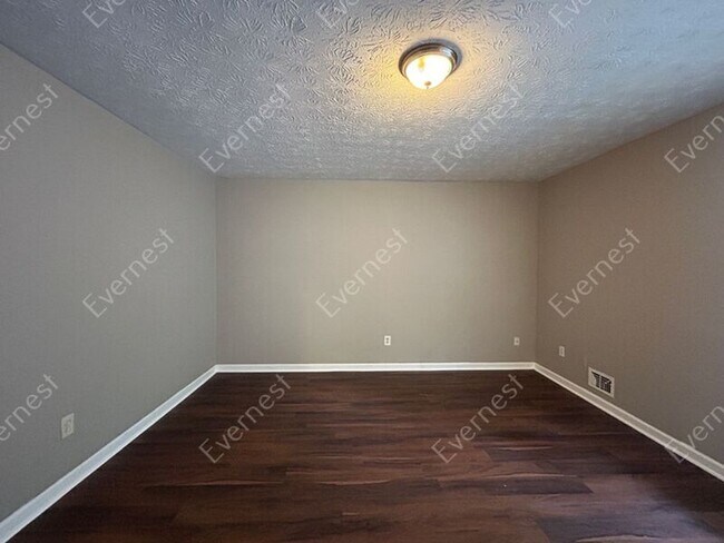 Building Photo - 7362 Penland Dr