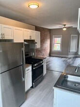 Building Photo - 23 Welsford St