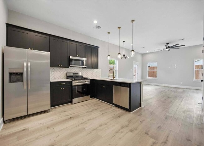 Photo - 217 Pheasant St Townhome