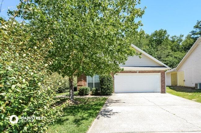 Building Photo - 5137 Hidden Cove Cir, Center Point, AL 35215