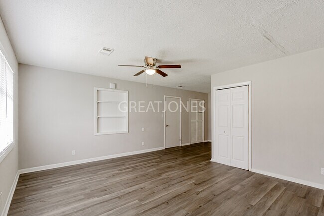 Building Photo - Charming 4 bedroom home in Macon!