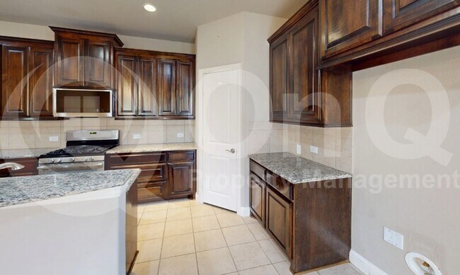 Foto del edificio - 4205 Pecan Bend Ln