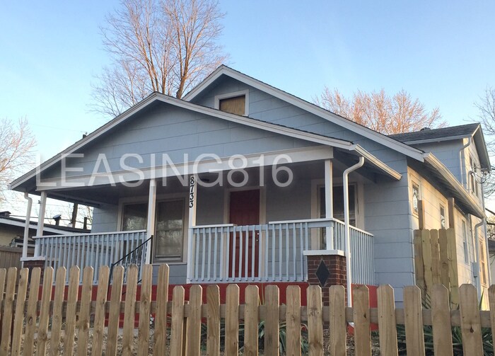 Primary Photo - 8733 E Smart Ave