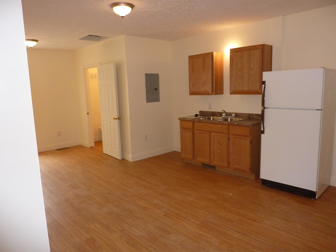 308 E Main St Unit 308, Palmyra, NY 14522 Apartment for Rent in