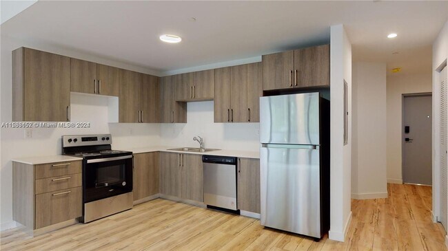 Foto del edificio - 24705 SW 129th Avenue 109, Homestead, FL 3...