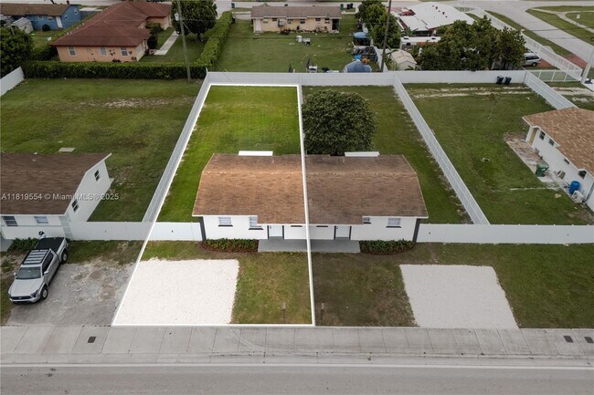 Foto del edificio - 10521 SW 184th St